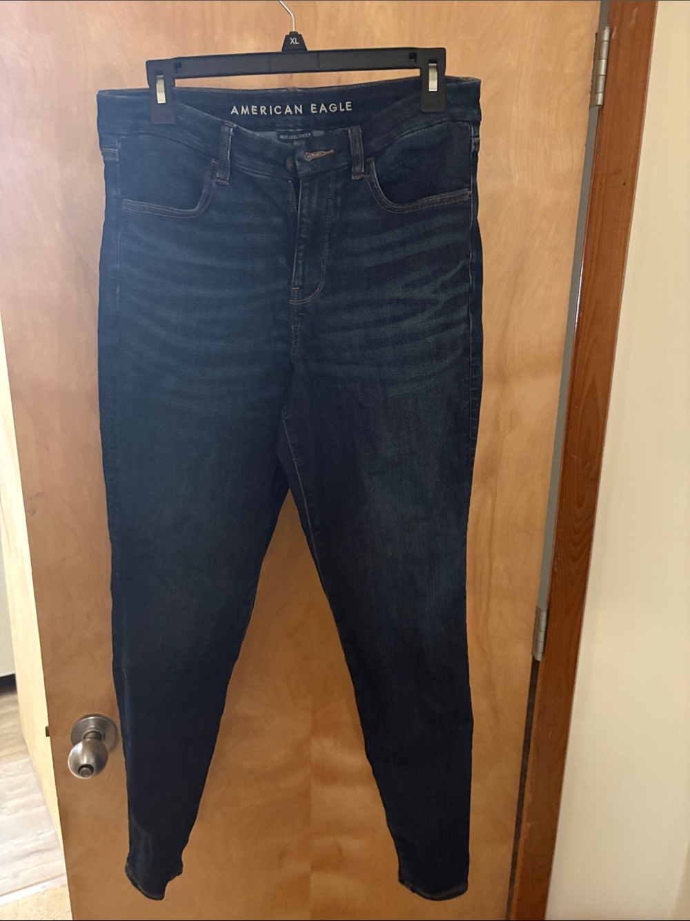 American Eagle Outfitters Dark Wash Skinny Jeans - Women's